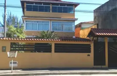 Casa com 6 quartos à venda na Rua Vinícius de Moraes, 152, Jardim Campomar, Rio das Ostras