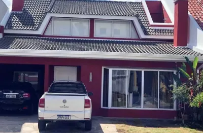 Casa com 3 quartos à venda na Avenida Senador Salgado Filho, 1800, Uberaba, Curitiba