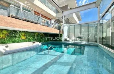 Casa com 4 quartos à venda no Uberaba, Curitiba 