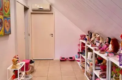 Casa de 4 suítes  à venda - Recreio dos Bandeirantes -Parque das Palmeiras