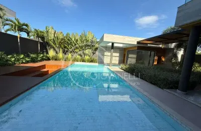 Magnífica mansão de 5 quartos e 5 suítes no malibu: 1.490 m², 7 banheiros, 8 vagas de garagem.