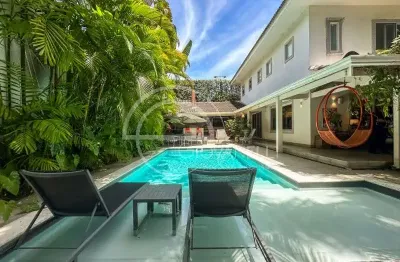 Casa de luxo barra da tijuca - itanhangá  em condomínio segurança vigilância   - 4 quartos, 4 suítes, 8 banheiros, 4 vagas - 450 m² de puro conforto