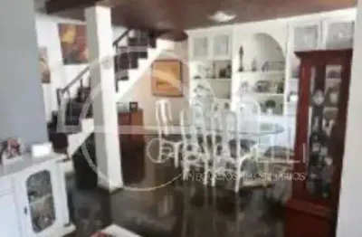 Casa em condomínio à venda na barra da tijuca - rio de janeiro-rj: 3 quartos, 1 suíte, 2 banheiros, 171m² - imperdível!
