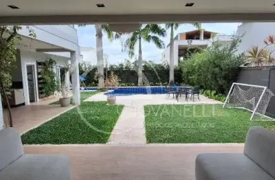 Luxuosa casa em condomínio à venda na barra da tijuca, rio de janeiro - 5 quartos, 5 suítes, 7 banheiros, 3 vagas, 552m².
