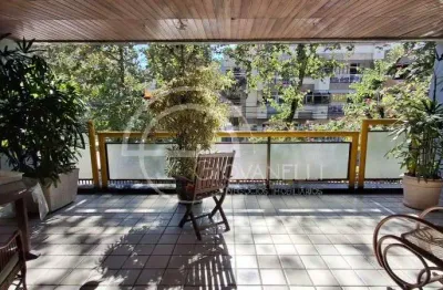 Apartamento de  à venda no Jardim Oceânico:2 quartos, 1 suíte, 2 banheiros, 2 vagas de garagem, 160m²