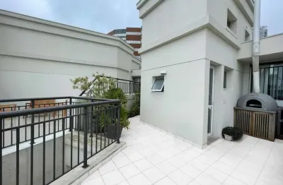 Cobertura duplex no condomínio menara no morumbi com 111m² 1 dormitório 1 suíte 2 banheiros 2 vagas.