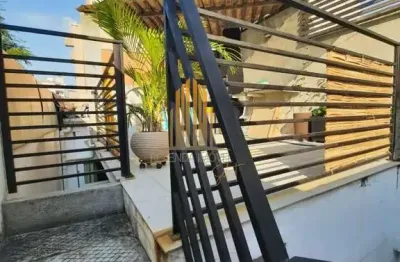Sobrado residencial possui 3 dormitórios (1 suíte) 2  banheiros e 1 vaga, à venda em vila clementino