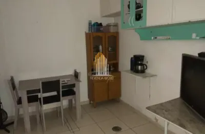 Sobrado residencial de 220m² possui 7 dormitórios, 2 salas e 2 vagas á venda na região de santo amar