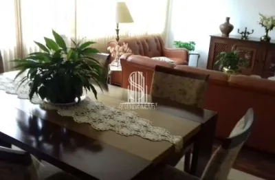 Brooklin - casa em condomínio de 272m² com 4 dormitórios, 2 suítes e 5 vagas.