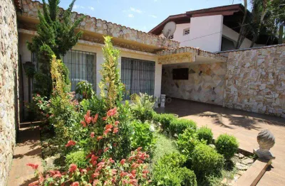 Casa com 3 quartos à venda na Rua Ângelo Dusi, 477, Vila Dusi, São Bernardo do Campo