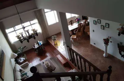 Sobrado com 3 dormitórios à venda, 320 m² por R$ 1.580.000,00 - Jardim do Mar - São Bernardo do Campo/SP