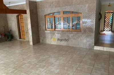 Sobrado com 4 dormitórios para alugar, 235 m² por R$ 6.035,00/mês - Jardim Maria Adelaide - São Bernardo do Campo/SP