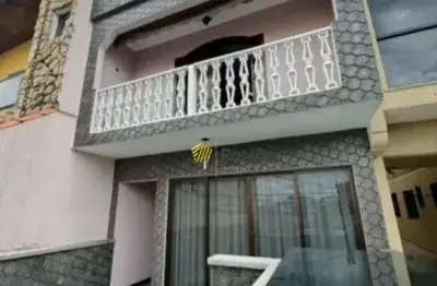 Amplo sobrado de 282m² à venda com edícula e área gourmet, vagas para até 5 veículos por r$ 855.000,00 - jordanópolis - são bernardo do campo/sp