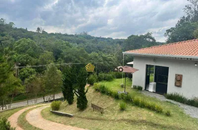 Chácara com 3 dormitórios, 1573 m² - venda por r$ 750.000,00 ou aluguel por r$ 4.625,00/ano - quinta divisão - suzano/sp