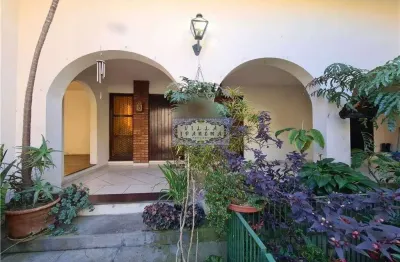 Casa com 4 quartos à venda na rua aurora silveira, cônego, nova friburgo, 519 m2 por r$ 790.000