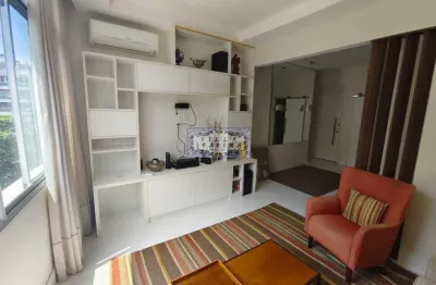 Excelente ato 80 m², porteira fechada, 2 quartos (1 suíte), 3 banhs e vaga,  na r. barata ribeiro, copacabana!