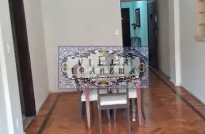 Copacabana | 3 quartos, andar alto, conforto e localização nobre