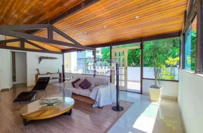 Botafogo general severiano exclusivo casarão de vila reformado 270m² vista verde 6 quartos 4 vagas