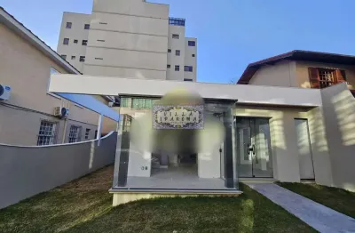 Casa comercial com 80m² totalmente reformada no centro de nova friburgo à venda