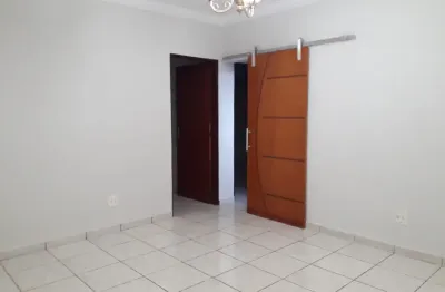Casa com 2 quartos à venda na Rua Arnaldo Victaliano, Iguatemi, Ribeirão Preto