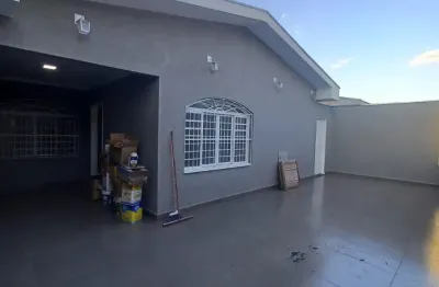 Casa com 3 quartos à venda no Jardim Antártica, Ribeirão Preto 
