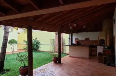 Casa com 3 quartos à venda no Parque Residencial Cândido Portinari, Ribeirão Preto 