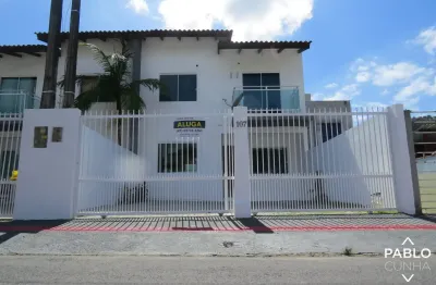 Sobrado amplo com quintal - 3 dormitórios - 2 vagas laterais - aluguel anual