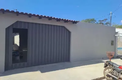 Casa com 2 quartos à venda na Rua Padre Cícero Romão Batista, 67, Jardim Universitário, Cuiabá