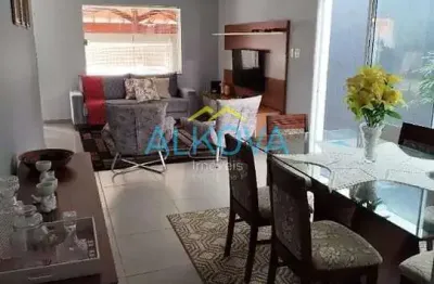 Casa com 3 dormitórios à venda, 180 m² por r$ 950.000 - villa branca - jacareí/sp