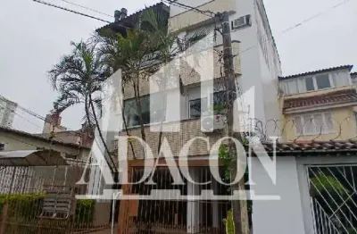 Cobertura com 2 quartos para alugar na Rua Luiz de Camões, 702, Santo Antônio, Porto Alegre