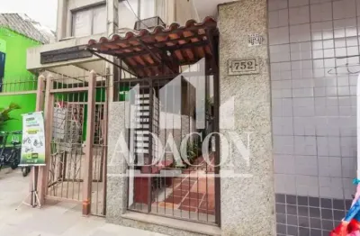 Apartamento com 2 quartos para alugar na Rua Felipe Camarão, 752, Bom Fim, Porto Alegre