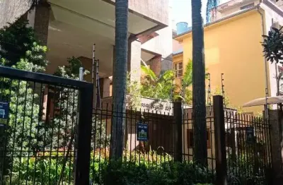 Apartamento com 3 quartos para alugar na Rua General João Telles, 185, Bom Fim, Porto Alegre