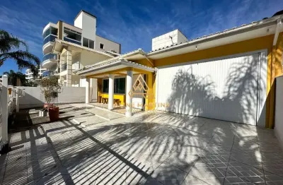 Casa com 5 quartos à venda na Praia de Fora, Palhoça 