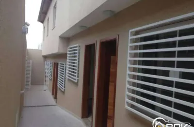 Casa em Condomínio para Locação na Chácara Belenzinho com 2 Suítes e 1 Vaga – 53 m²