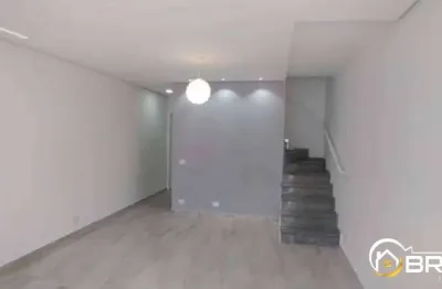 Sobrado para Locação no Jardim Aricanduva | 3 Dormitórios, Suíte e Vagas de Garagem