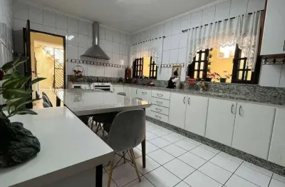 Sobrado à venda, 4 quartos, 2 suítes, 2 vagas, jardim são nicolau - são paulo/sp