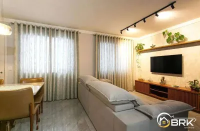 Casa em Condomínio Fechado com 3 Dormitórios sendo 1 Suíte e 2 Vagas - Vila aAicanduva