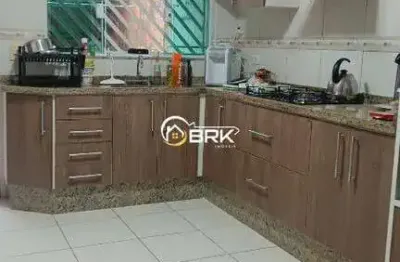 Sobrado à venda, 3 quartos, 3 suítes, 2 vagas, Vila Nhocune - São Paulo/SP