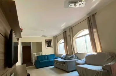 Sobrado à venda, 5 quartos, 3 suítes, 2 vagas, Vila Antonina - São Paulo/SP