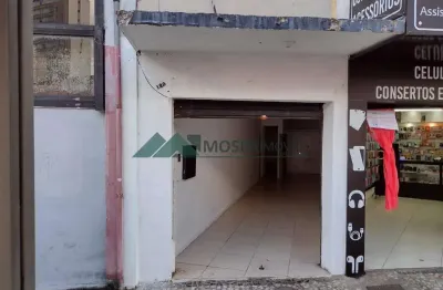 Loja com 3 quartos para alugar, 28.00 m2 por r$ 2800.00 - centro - curitiba/pr