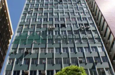 Conjunto Comercial para alugar, 24.40 m2 por R$ 450.00 - Centro - Curitiba/PR