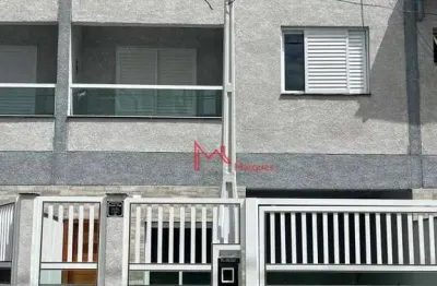Sobrado individual triplex com 3 dormitórios, sendo 1 com sacada à venda, 125 m² por r$ 565.000 - aviação - praia grande/sp