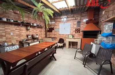 Casa com 2 quartos à venda na Rua Jaguarão, 597, Vera Cruz, Gravataí
