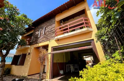 Casa com 3 quartos à venda na Vila Parque Brasília, Cachoeirinha 