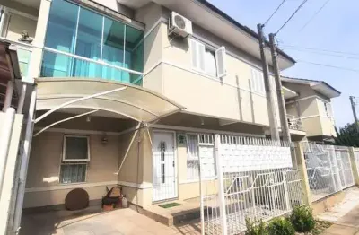 Sobrado padrão 2 dormitórios com sacada e churrasqueira