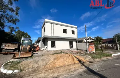 Sobrado novo com 3 dormitórios e suíte no parque dos eucaliptos