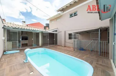 Casa com piscina  à venda no bairro Parque dos Eucalíptos - Gravataí/RS