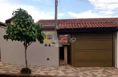 Casa com 3 quartos à venda na Vila Becheli, Bauru 