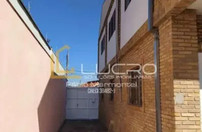 Sobrado - comercial piso inferior e casa piso superior