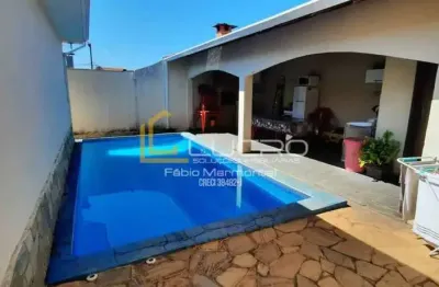 Casa com 3 quartos à venda na Vila Souto, Bauru 